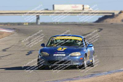 media/Oct-15-2023-CalClub SCCA (Sun) [[64237f672e]]/Group 4/Qualifying/